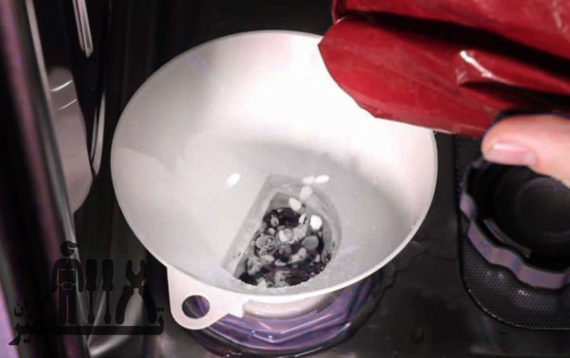 دلیل روشن شدن چراغ نمک ماشین ظرفشویی